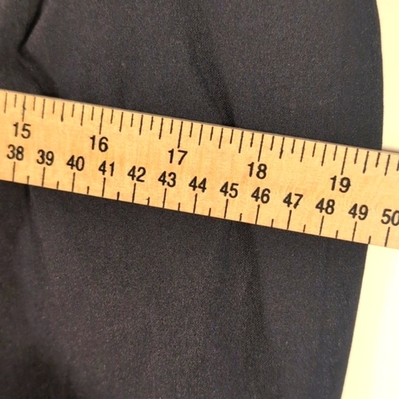 NWT Soho Apparel Large Black Capri Pants / Cropped Trousers - Picture 12 of 12